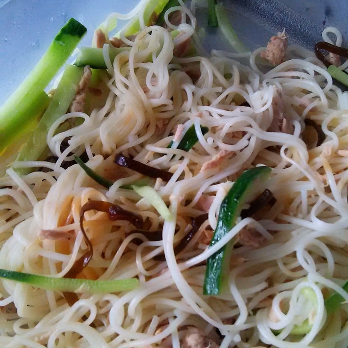 塩昆布と素麺のサラダ レシピ 作り方 By 純金カステラ 楽天レシピ 塩昆布と素麺のサラダ レシピ 作り方 By 純金カステラ 楽天レシピ